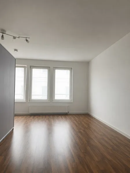 Wohnen in Wassernähe – geräumige 1-Zimmer-Wohnung im Köpenicker Spreebogen. — photo 1